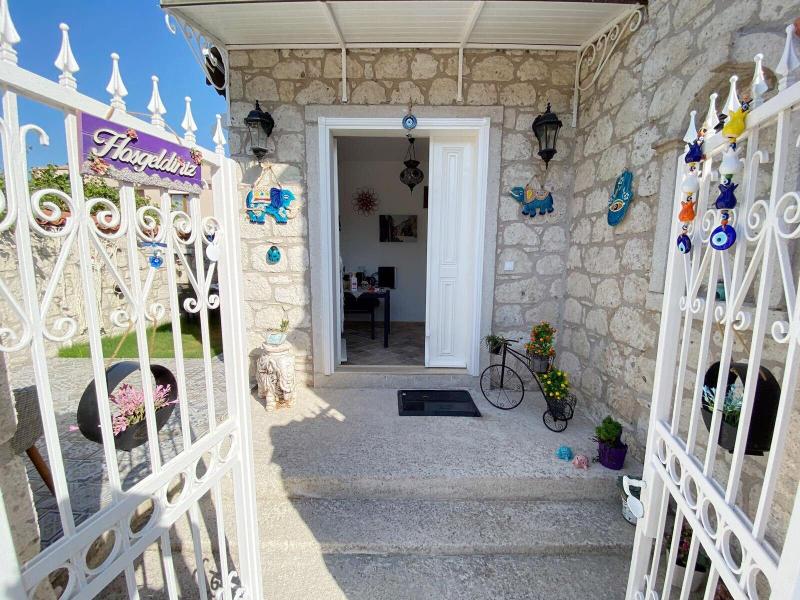 Fatma Hanim Konagi Alacati