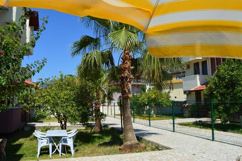 Erasmus Apart Hotel — general view