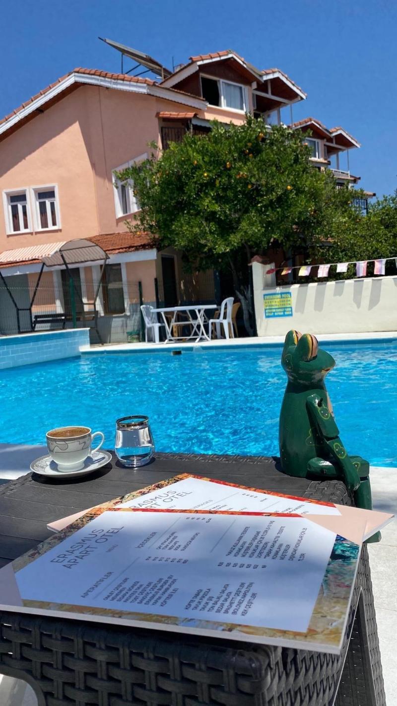 Erasmus Apart Hotel image