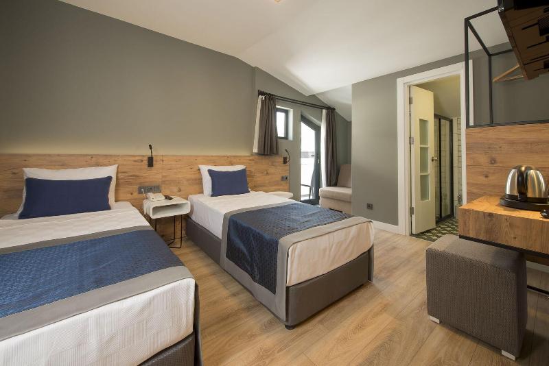 Pure Blanche Hotel image