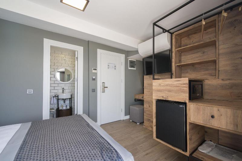 Pure Blanche Hotel image