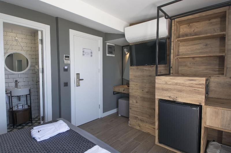 Pure Blanche Hotel image