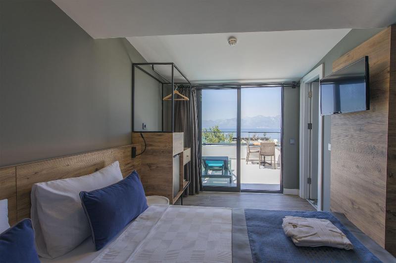 Pure Blanche Hotel image