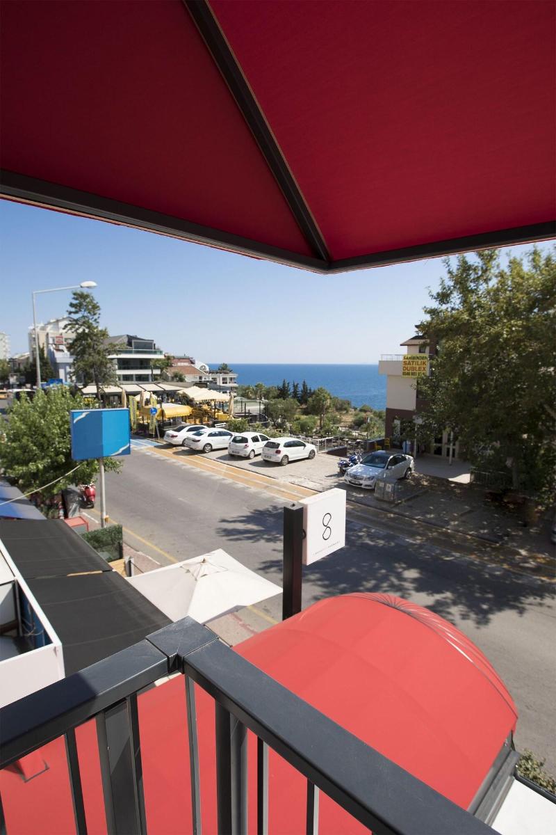 Pure Blanche Hotel image