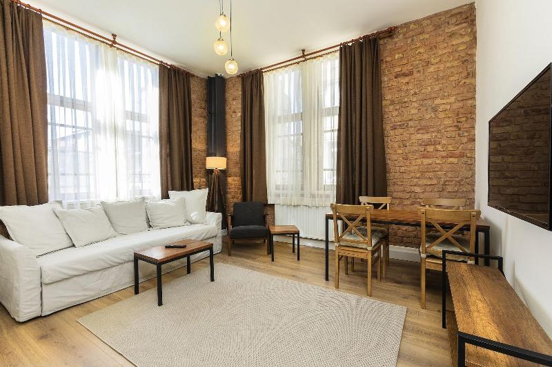 Raven Suites Old City Istanbul image