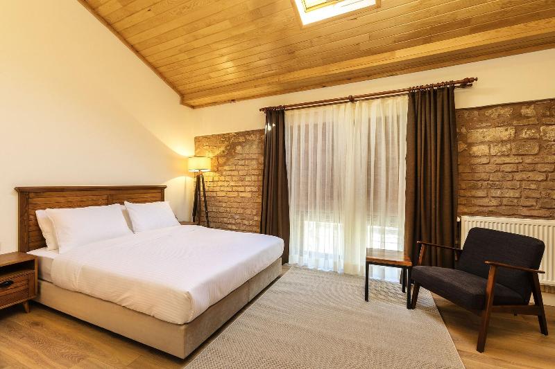 Raven Suites Old City Istanbul image