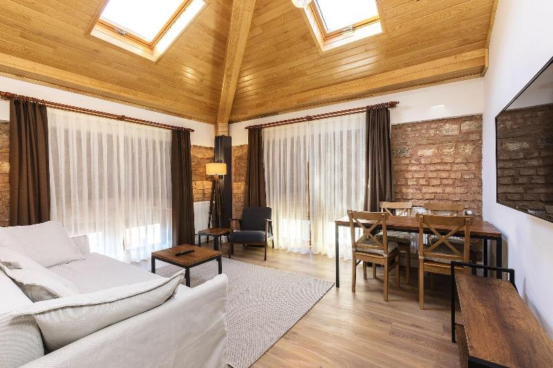 Raven Suites Old City Istanbul image