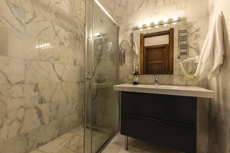 Raven Suites Old City Istanbul image