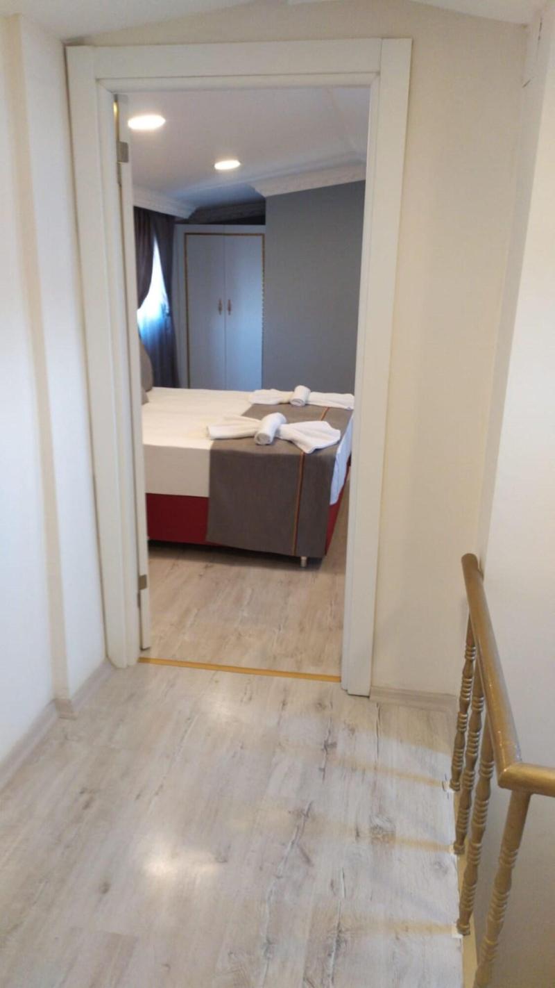 Rhythm Hotel image