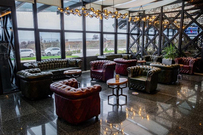 Avec Hotel image