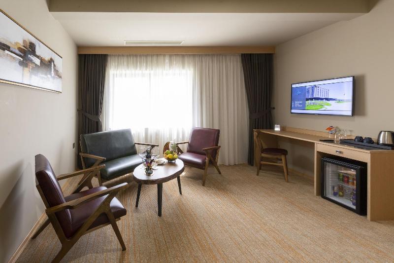 Avec Hotel image