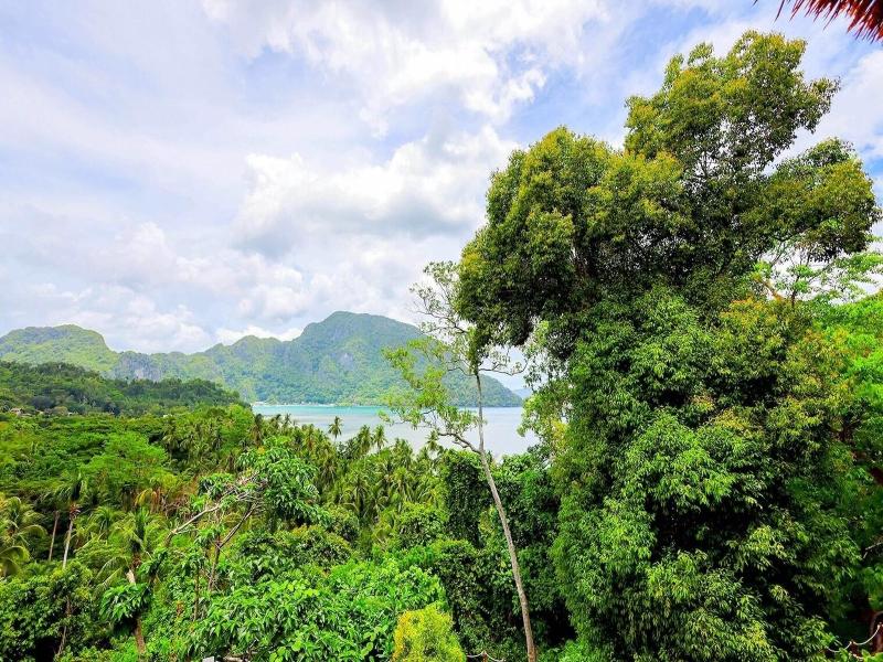 Lihim Resort