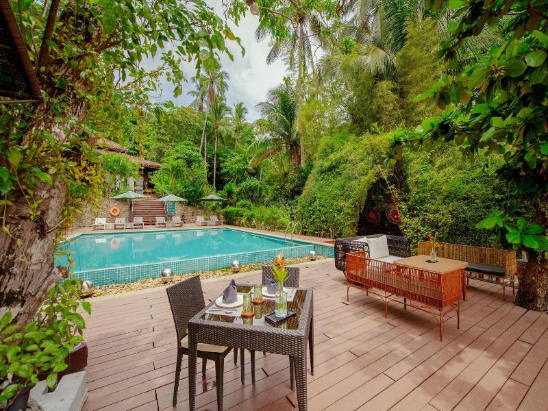 Lihim Resort