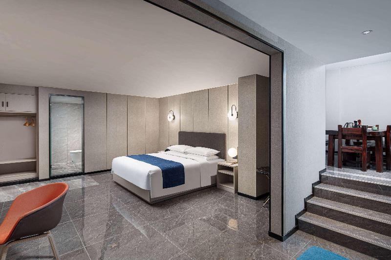 Microtel By Wyndham Heyuan image