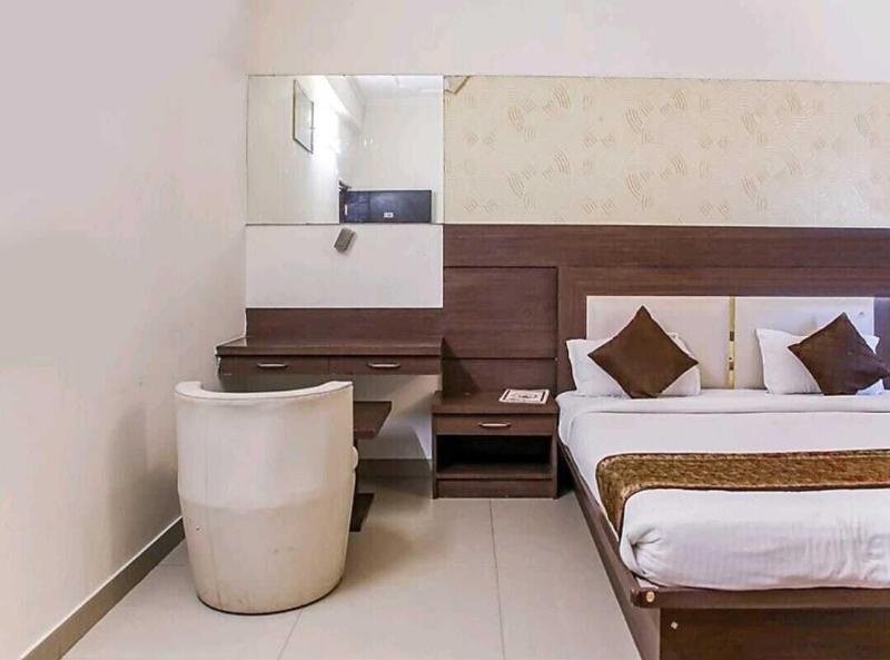 Hotel Mani Ram Palace image