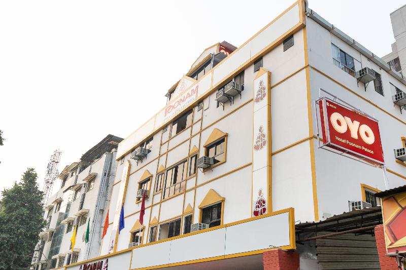 OYO Flagship 41641 Poonam Palace image