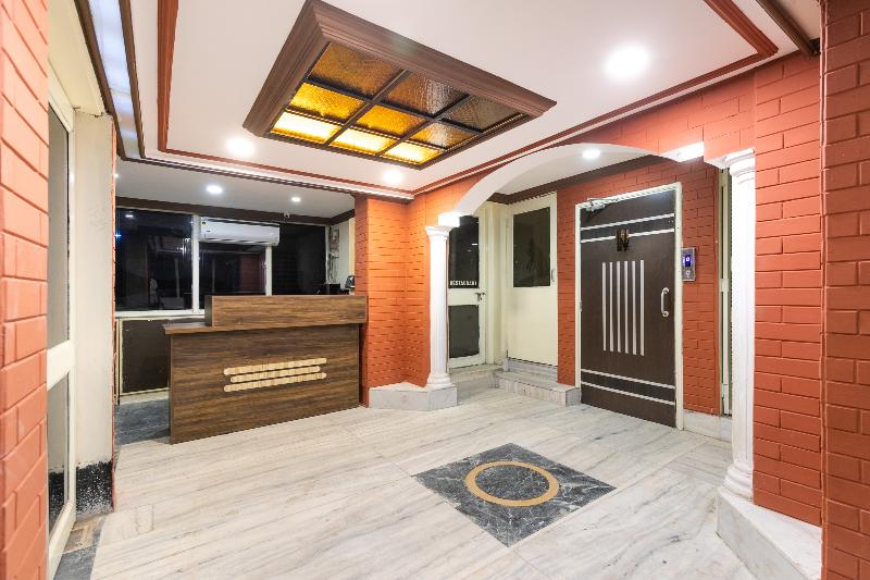OYO Flagship 41641 Poonam Palace image