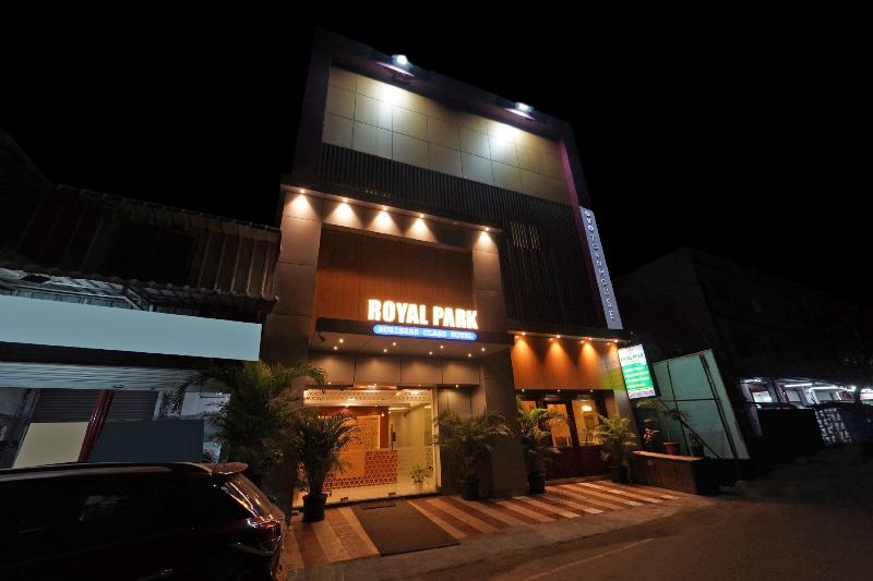 Capital O 82343 Hotel Star Holidays — photo 3