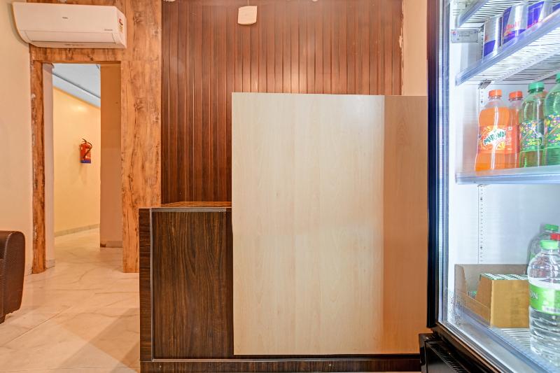 Collection O 45876 Hotel Benchmark Vijay Nagar