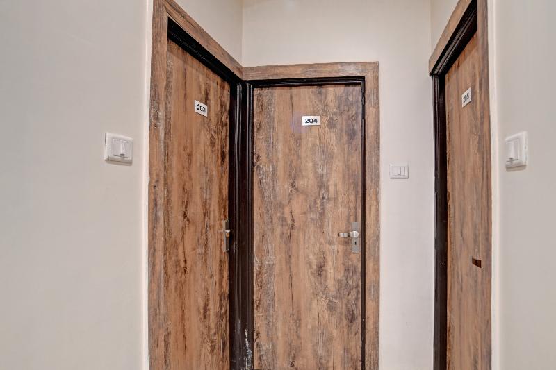 Collection O 45876 Hotel Benchmark Vijay Nagar