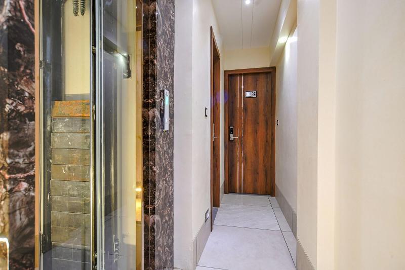 Collection O 45876 Hotel Benchmark Vijay Nagar