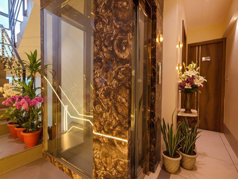 Collection O 45876 Hotel Benchmark Vijay Nagar