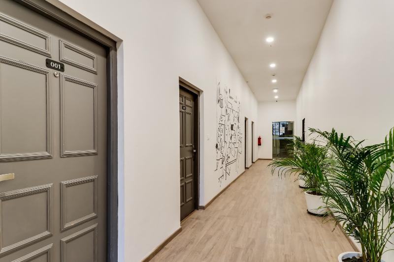 OYO Townhouse 135 Gandhi Hall