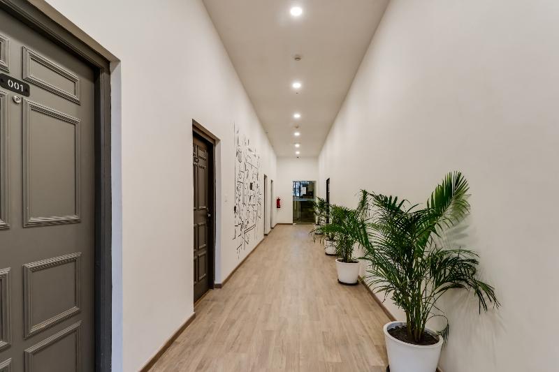OYO Townhouse 135 Gandhi Hall
