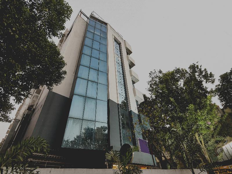 OYO 78582 SilverKey Hotel Mayfair Tower — general view