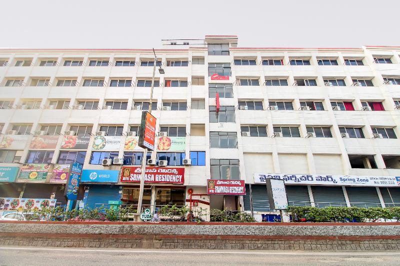 OYO 71957 Hotel Srinivasa Residency — main photo