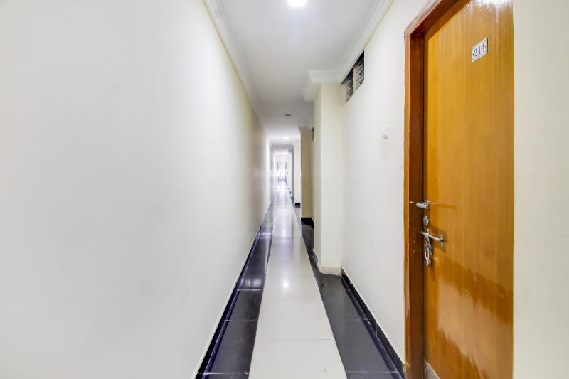 OYO 71957 Hotel Srinivasa Residency — photo 3