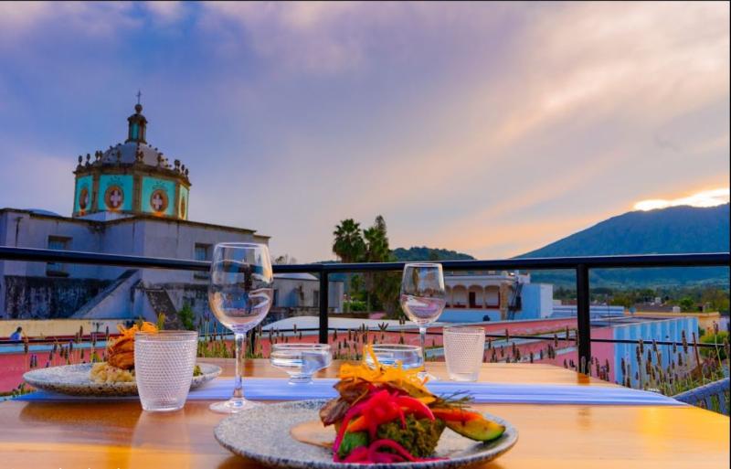 Nukari Quinta Boutique image