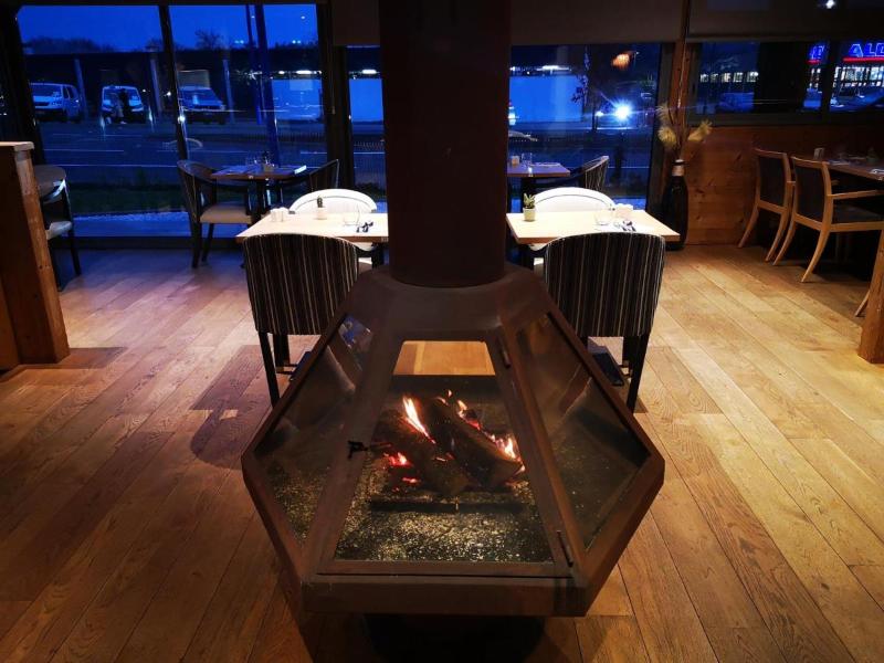 Le Konine Suites image