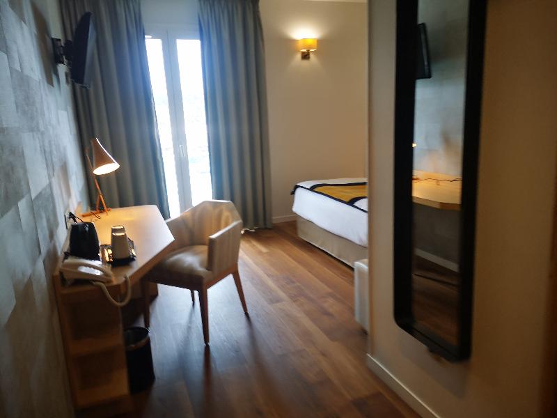 Le Konine Suites image
