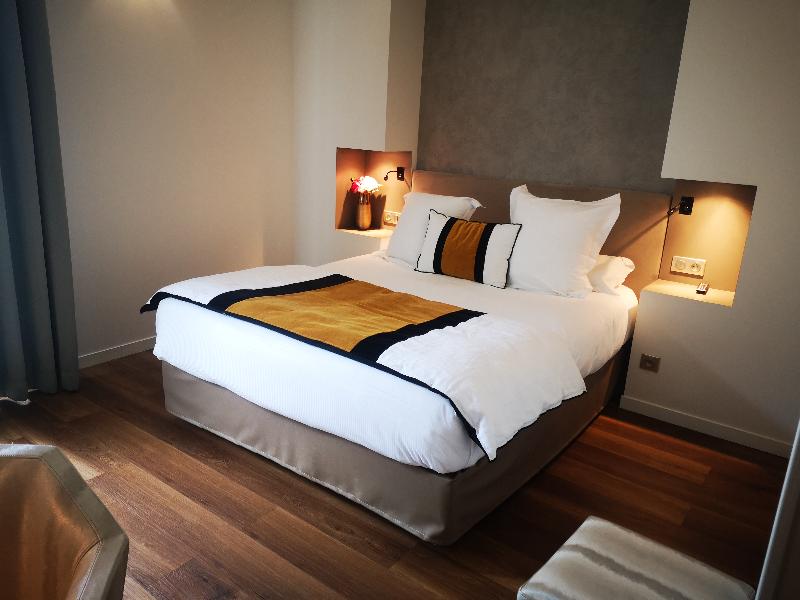 Le Konine Suites image