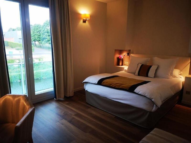 Le Konine Suites image
