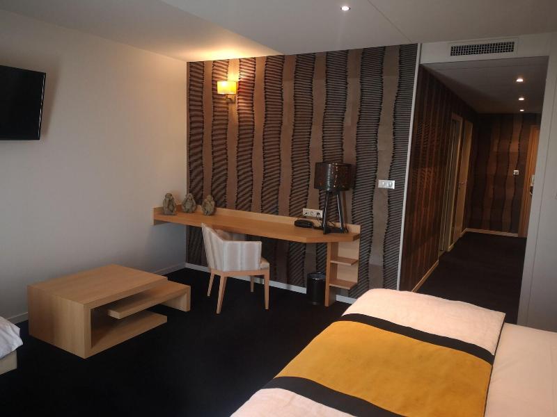 Le Konine Suites image