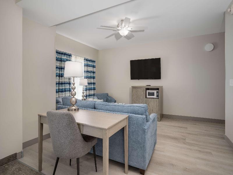 Lighthouse Suites, Bw Signature Collection image