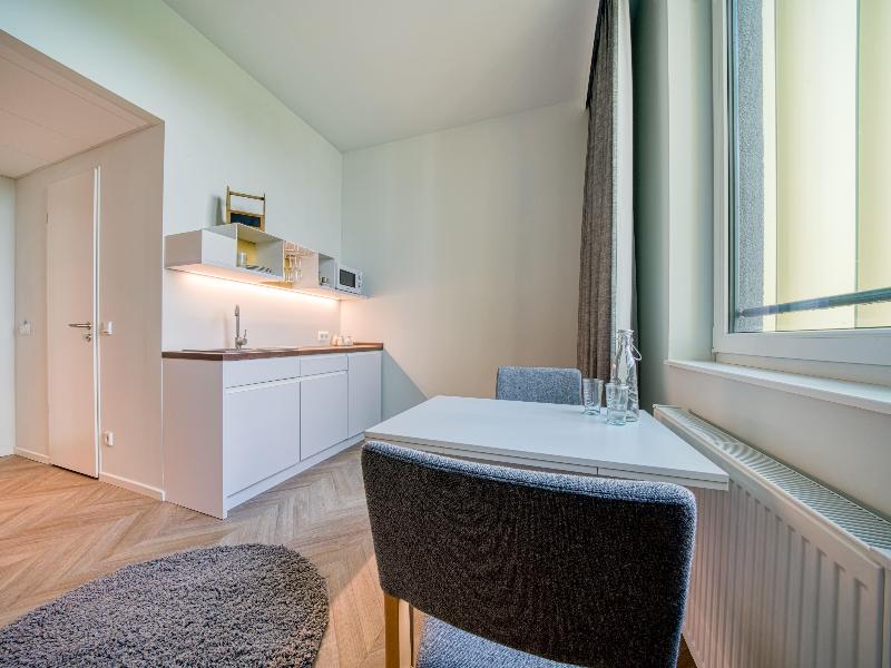 Vienna House Easy by Wyndham Augsburg image