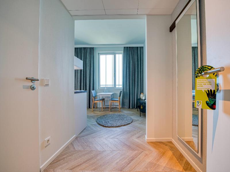 Vienna House Easy by Wyndham Augsburg image