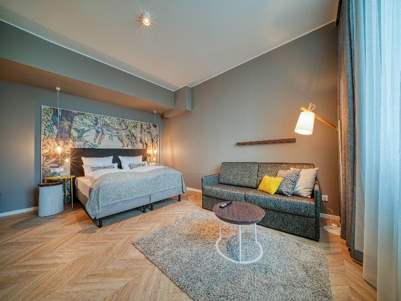 Vienna House Easy by Wyndham Augsburg image