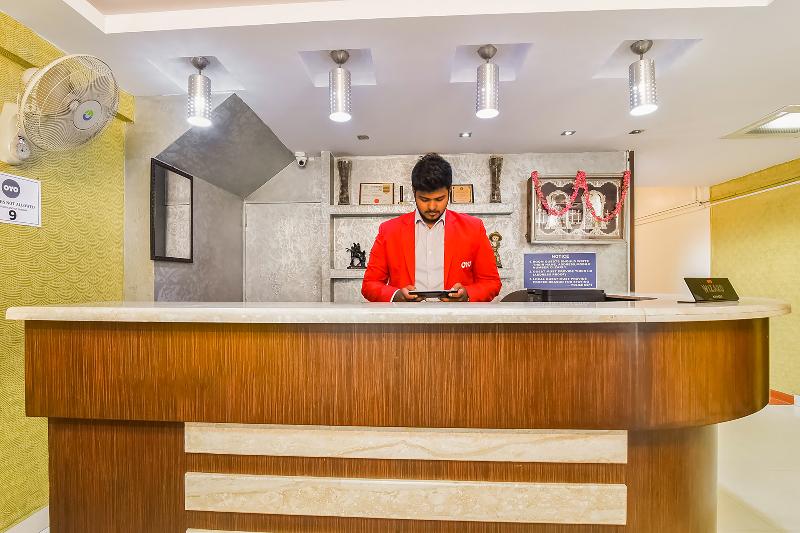 OYO Flagship 36422 Hotel Maruthi Gandhi Park — view