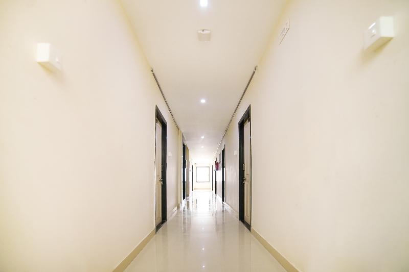 OYO Collection O Kakinada Near JNTU — view
