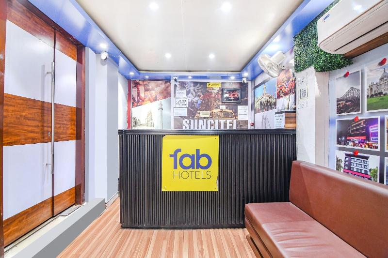 OYO Townhouse 152 Hotel Suncitel Airport image