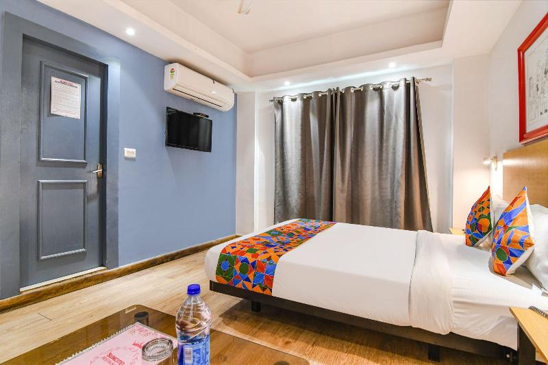 OYO Townhouse 152 Hotel Suncitel Airport image