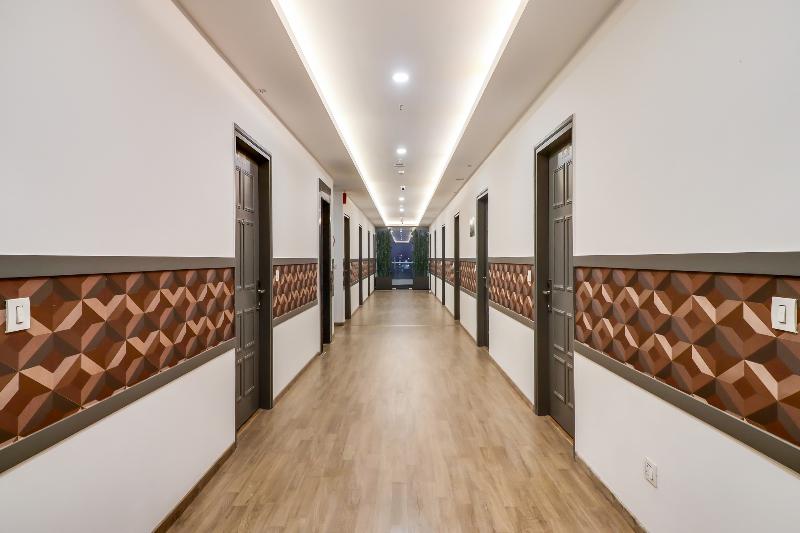 OYO Townhouse 76476 Jashn image