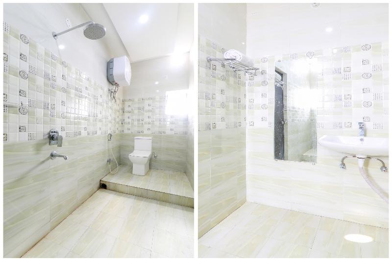 OYO 75217 Hotel Navya Grand