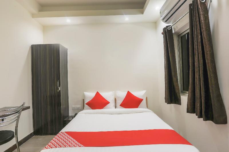 OYO Flagship 39786 OXY Royal Residency 2
