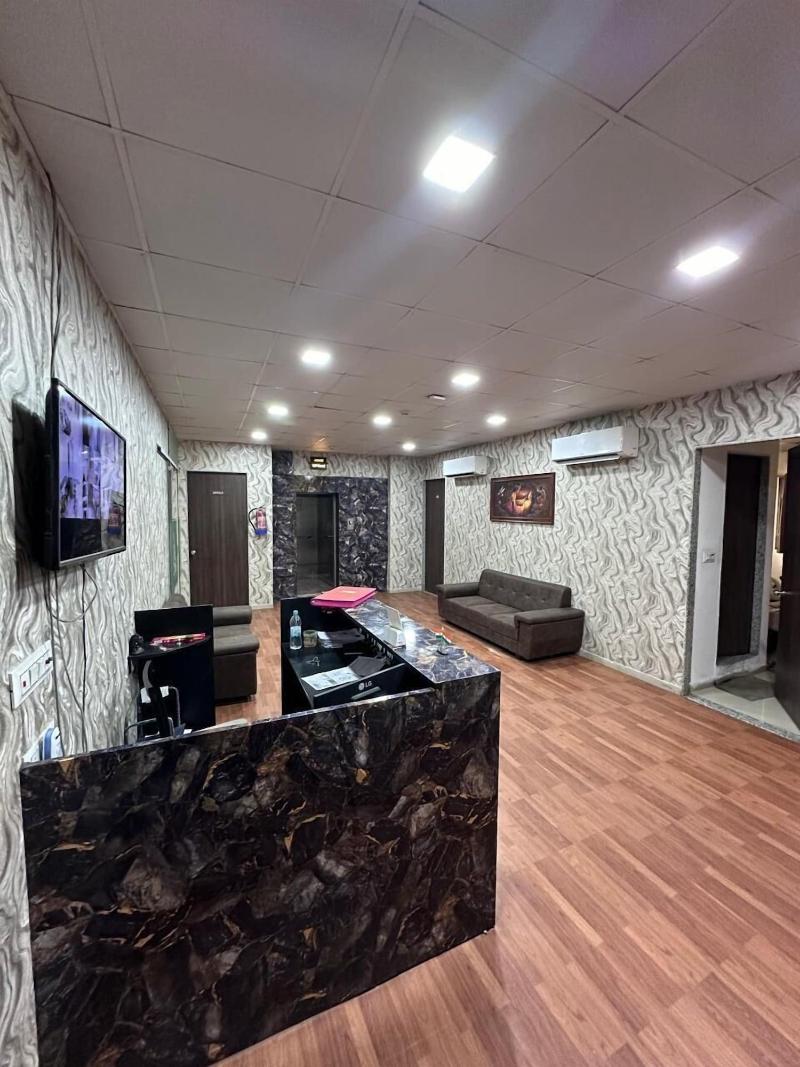 42609 Townhouse Gokul Solitaire VIP Rd