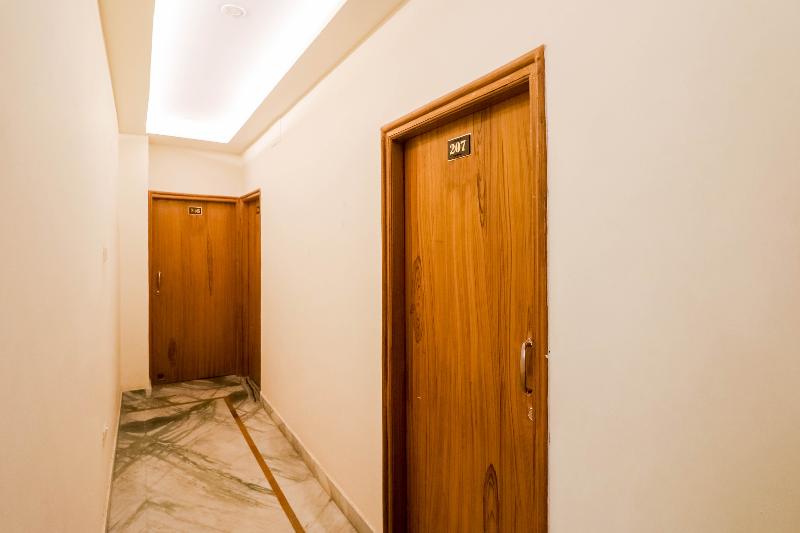 OYO Collection O 39735 Kewal Palace Hyderabad Gate image